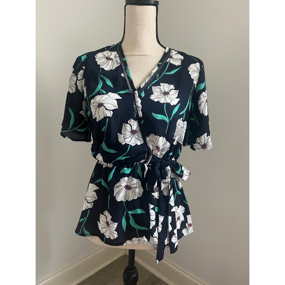 Blue Floral Faux Wrap Blouse Small Lace Trim Boho Chic Girlhoodcore Top Office